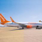 Un Boeing 737-800 de la compañía Sunwing Airlines, en una imagen de archivo.-SUNWINGS AIRLINES / MARK KING