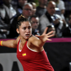 Sara Sorribes, este sábado, durante su partido frente a la francesa Pauline en la confrontación de repesca al Grupo Mundial de la Copa Federación que se disputa en Roanne.-EFE