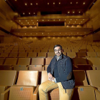 El director Ernesto Monsalve en la Sala Sinfónica del Auditorio Miguel Delibes.-PHOTOGENIC