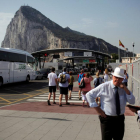 La entrada a Gibraltar, esta mañana.-JON NAZCA / REUTERS