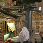 Interpretación del profesor Haas con el órgano de San Juan de Santoyo en una imagen de archivo.-ICAL