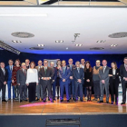 Foto de familia en los premios ‘Empresario del Año’ organizados por la Facultad de Comercio de la UVA.-M. A. SANTOS