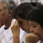 Familiares de los estudiantes desaparecidos participan en una misa, el martes en Chilpancingo, en el estado de Guerrero.-Foto: REUTERS / HENRY ROMERO