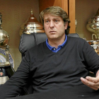 El presidente del Valladolid, Carlos Suárez, en su despacho del estadio Zorrilla.-J. M. Lostau