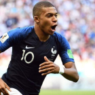 El francés Mbappé celebra un gol ante Argentina.-FRANCK FIFE