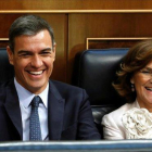 Pedro Sánchez y Carmen Calvo, el martes en el Congreso.-EFE / EMILIO NARANJO