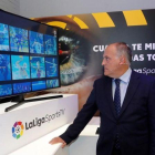 El presidente de LaLiga, Javier Tebas, en un estudio de la nueva plataforma televisiva.-EL PERIÓDICO