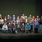 Los premiados en el escenario del teatro Zorrilla en la XXXIII Muestra de Teatro de la Provincia de Valladolid.-J.M.LOSTAU