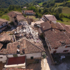 Casas hundidas por el terremoto en Casale.-STRINGER / REUTERS