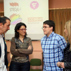 Ignacio Paredero, presidente de la Federación Castellana y Leonesa de Lesbianas, Gays, Transexuales y Bisexuales, María Luisa López, de la Fundación Triángulo Valladolid, Pedro Escolar, de STECyL y Mayte Ortega, de CCOO, presentan las propuestas educativa-ICAL