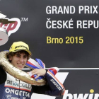 Niccolo Antonelli celebra su victoria en el GP de la República Checa.-REUTERS