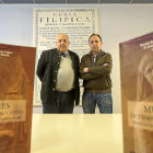 Félix Martínez y Javier Hernanz muestran el libro ‘Mujeres en tiempos Augusto: Realidad social e imposición legal’.-MIGUEL ÁNGEL SANTOS