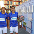 Fernando Belasteguin y Pablo Lima, en la Plaza Mayor.-J. M. Lostau