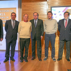 gustín Gajate, Martín Borrego, Faustino Temprano, Juan Vicente Herrera, Ángel Hernández, Santiago Aparicio y Carlos Fernández Carriedo en la presentación del nuevo servicio del SERLA.-ICAL