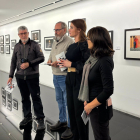La diputada de Cultura junto a tres miembros del colectivo fotográfico Diez Miradas - EUROPA PRESS