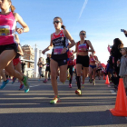 Corredoras de la San Silvestre de este año en El Masnou.-T. PÉREZ