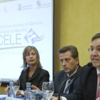 El director general de Políticas Culturales, José Ramón Alonso, asiste a la inauguración del V Encuentro Internacional de Centros de Enseñanza del Español (ECELE). En la imagen junto a Rafael Chamorro, de Turespaña y Mari Carmen Timor, de Fedele-Ical