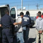 Detención de inmigrantes indocumentados en los EEUU.-EFE