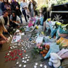 Miles de personas se unen contra el terror en Manchester-Reuters