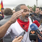 Gerardo Abril habla a los medios.-P. Requejo