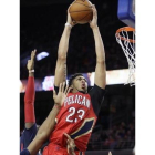 Anthony Davis, durante una acción del juego.-AP / CARLOS OSORIO