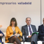La presidenta de la CVE, Ángela de Miguel, mantiene un encuentro de trabajo con el alcalde de Valladolid, Óscar Puente-ICAL