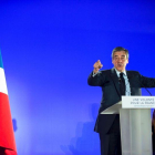 Francois Fillon interviene en un mitin en Cournon-d'Auvergne, en el centro de Francia, el viernes 7 de abril.-AFP / THIERRY ZOCCOLAN