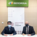 El presidente de CAF-VA, Salvador Díez, y el director comercial de Iberdrola en Castilla y León, Celiano García