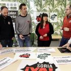 Miembros de la plataforma Soria Ya durante la presentación de la manifestación del día 31 de marzo.-LUIS ÁNGEL TEJEDOR