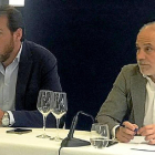 Óscar Puente y Víctor Caramanzana, durante la reunión en la Cámara.-E. M.