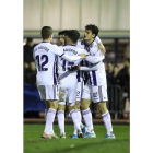 Aguado es abrazado por De Frutos, Waldo y Ünal tras marcar uno de sus dos goles.-PHOTOCOLME