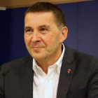 Arnaldo Otegi, en rueda de prensa en el Parlamento Europeo-NATALIA SEGURA (ACN)
