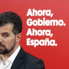 El secretario general del PSCyL, Luis Tudanca, en la comparecencia tras la investidura de Pedro Sánchez.-ICAL