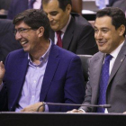 El presidente andaluz, Juanma Moreno (PP), y el vicepresidente, Juan Marín (Cs).-EUROPA PRESS / MARÍA JOSÉ LÓPEZ