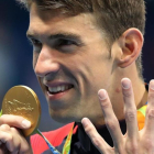 Michael Phelps, tras ganar una medalla de oro en Río de Janeiro.-Ap / Lee Jin-man