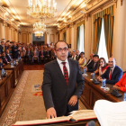 El candidato socialista a la Diputación de Soria, Luis Rey, toma posesión de su cargo como presidente tras 30 años de gobierno del Partido Popular-Ical