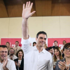 Pedro Sánchez, en una reunión con militantes socialistas en Málaga.-EFE