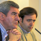 Julio Villarrubia y Tino Rodríguez, en una imagen de archivo durante una comparecencia en León.-ICAL