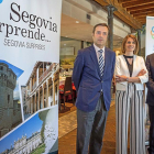 Javier Ramírez, Magdalena Rodríguez y Francisco Vázquez en la presentación ayer en Valladolid.-MIGUEL ÁNGEL SANTOS