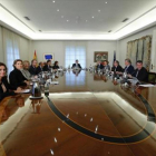 El presidente Rajoy preside en La Moncloa la reunión del Consejo de Ministros, el pasado viernes.-JUAN MANUEL PRATS