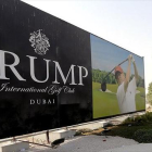 Cartel promocional del campo de golf de Donald Trump en Dubai.-CNN