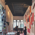 Una imagen de la intervención de los artistas en el Palazzo Donà. | FUNDACIÓN ODALYS