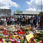 Flores en el lugar de la masacre en Munich.-AFP