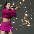 La cantante espanola Rosalia en el festival musical Lollapalooza 2019 en Santiago, Chile.-EFE