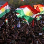 Personas de diferentes nacionalidades participan en una manifestación en apoyo del referéndum de independencia, en Erbil, capital del Kurdistán iraquí, el 13 de septiembre.-EFE