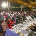 Asistentes a la cena organizada por la Asociación Española contra el Cáncer en el Museo de la Ciencia.-Ical