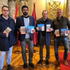 Guillermo Velasco, Alberto Bustos, José Miguel Ortega y Paco de la Fuente, ayer en la presentación del libro en el Ayuntamiento.-EL MUNDO