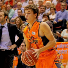 Pablo Pérez, con  la camiseta del primer equipo del Valencia Baske-El Mundo