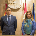 Carlos Carbayo, alcalde en funciones, y la teniente alcalde Carmen Sánchez.-ICAL