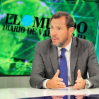 Óscar Puente en el programa ‘La Quinta Esquina’, emitido ayer en La 8 de Valladolid. PABLO REQUEJO